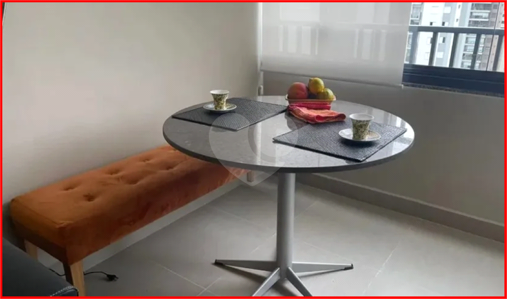 APARTAMENTO em MOEMA