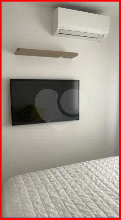 APARTAMENTO em MOEMA