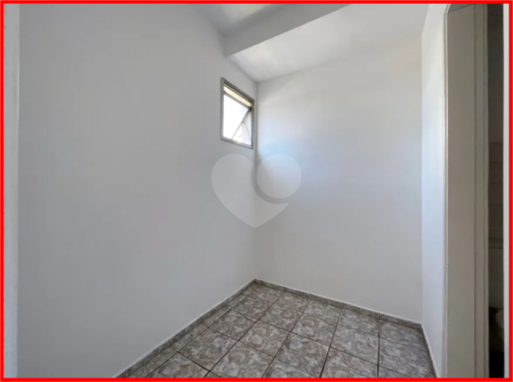 APARTAMENTO em REAL PARQUE