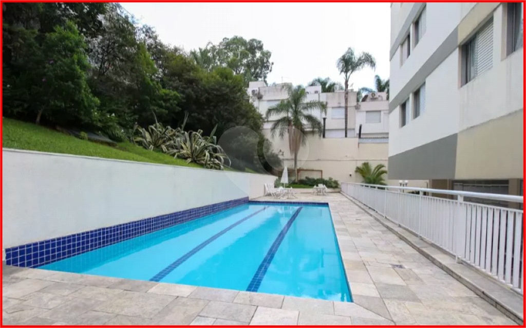 APARTAMENTO em REAL PARQUE