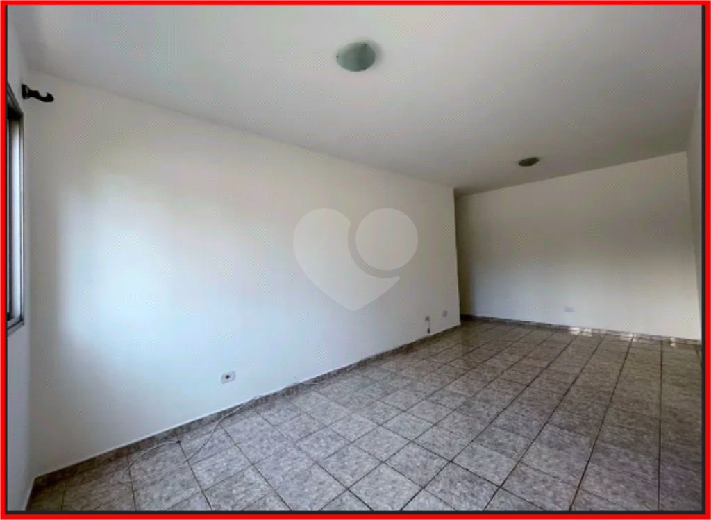APARTAMENTO em REAL PARQUE