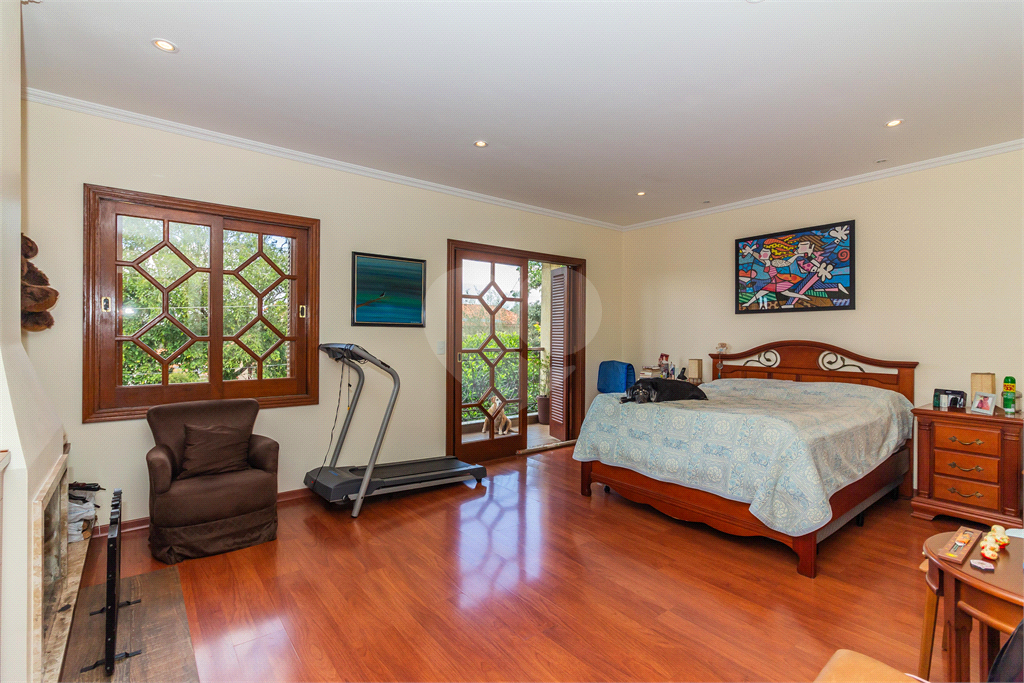 CASA EM CONDOMÍNIO À VENDA COM 4 QUARTOS - PISCINA - 4 VAGAS EM NOVA HIGIENÓPOLIS  - JANDIRA