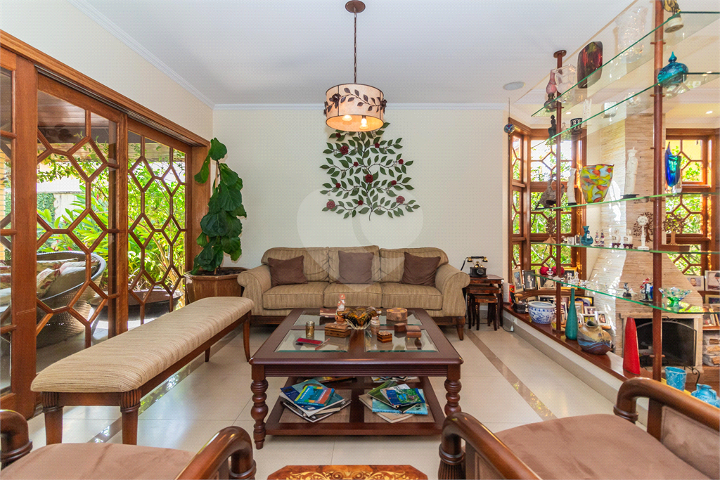 CASA EM CONDOMÍNIO À VENDA COM 4 QUARTOS - PISCINA - 4 VAGAS EM NOVA HIGIENÓPOLIS  - JANDIRA