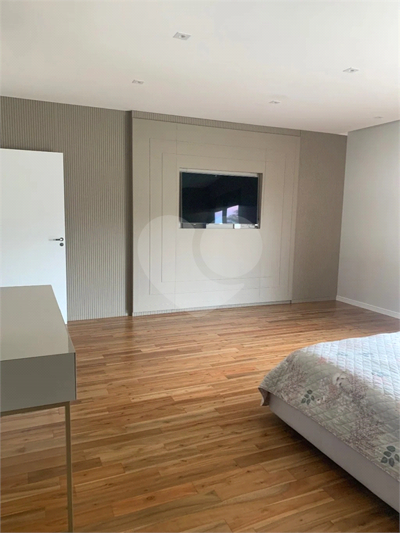 Casa de Condomínio à venda com 5 quartos, 548m² - Foto 9