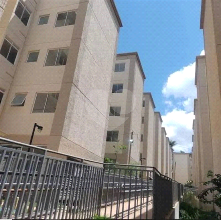 Excelente Apartamento todo REFORMADO  no Tremembé  38 m²