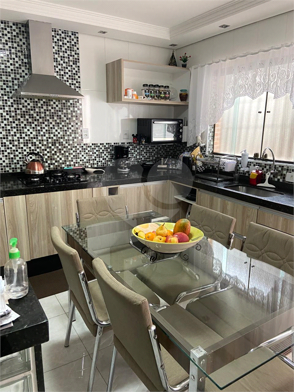 Casa à venda em Santo André, na Vila Suíça, 2 dormitórios (1 suíte), 2 vagas, quintal, churrasqueira