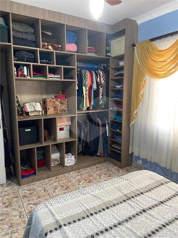Casa à venda em Santo André, na Vila Suíça, 2 dormitórios (1 suíte), 2 vagas, quintal, churrasqueira