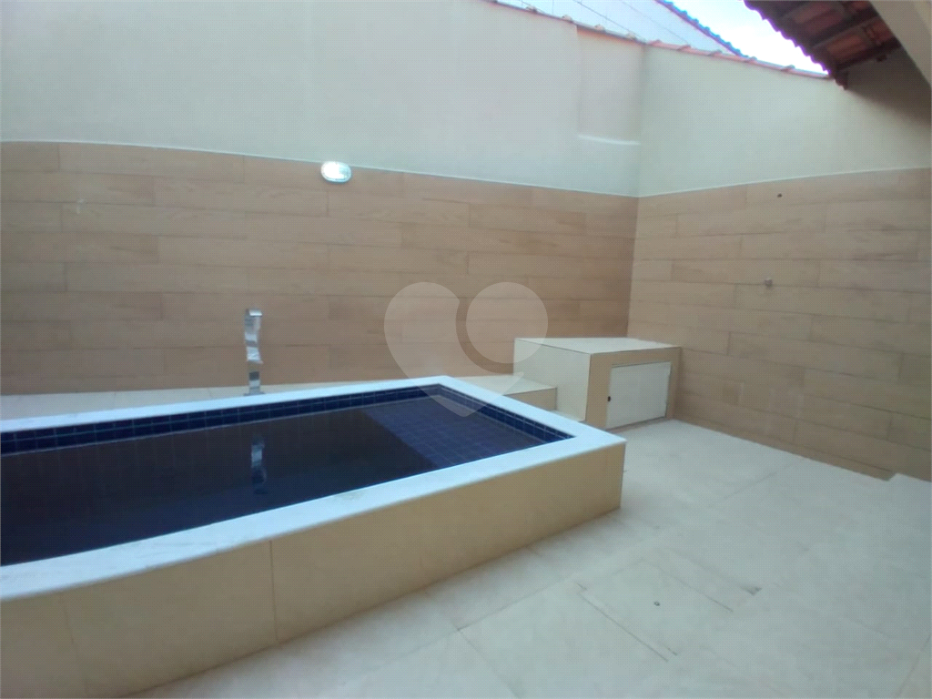 Casa à venda com 3 quartos, 90m² - Foto 26