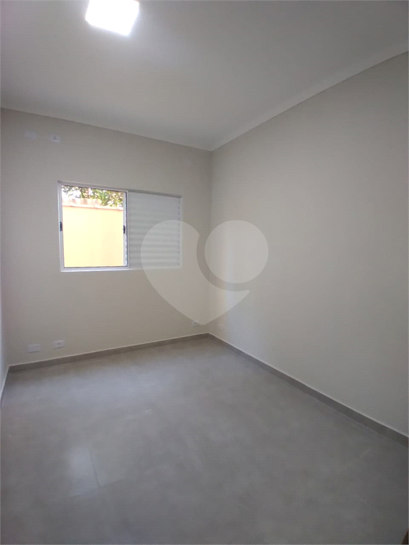 Casa à venda com 3 quartos, 90m² - Foto 16