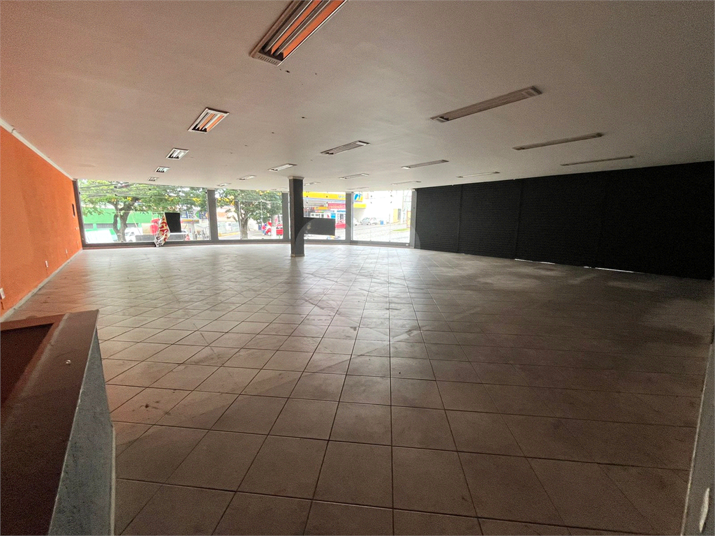 Loja-Salão para alugar, 715m² - Foto 1