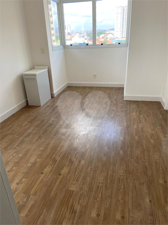 Apartamento com varanda gourmet à venda no Centro de Santo André