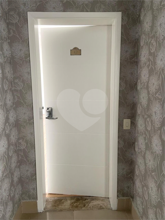 Apartamento com varanda gourmet à venda no Centro de Santo André