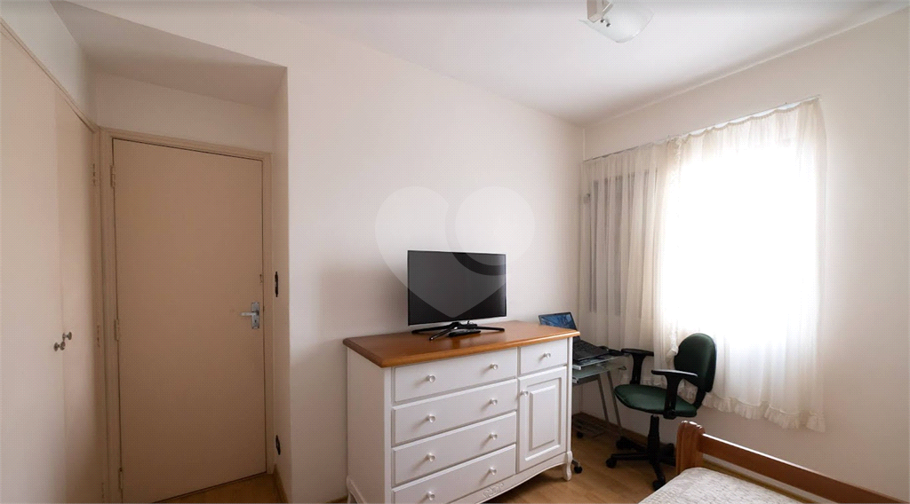APARTAMENTO A VENDA - ZL - 300 METROS METRÔ TATUAPE