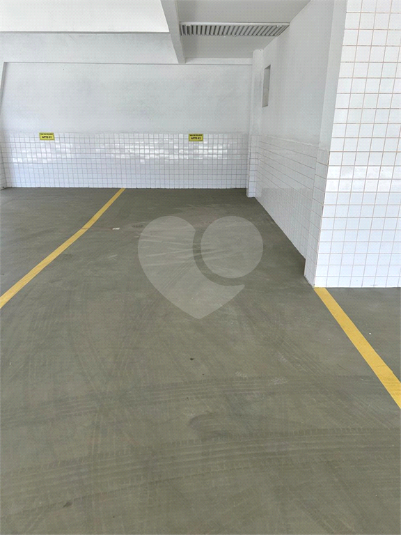 Apartamento na Praia Grande frente praia com Varanda Gourmet