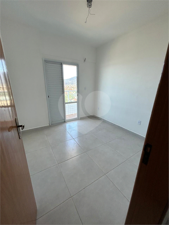 Apartamento na Praia Grande frente praia com Varanda Gourmet
