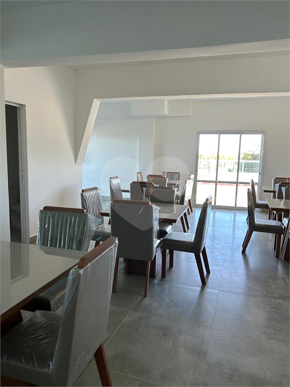 Apartamento na Praia Grande frente praia com Varanda Gourmet