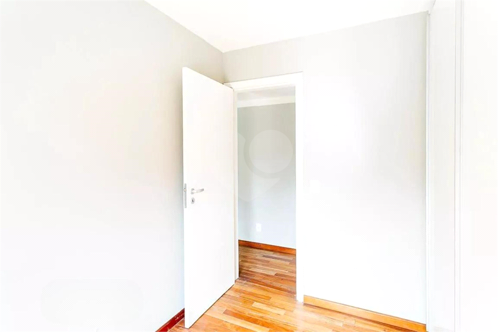 Apartamento para locação em Pinheiros  com 176m², 3 quartos e 2 vagas 