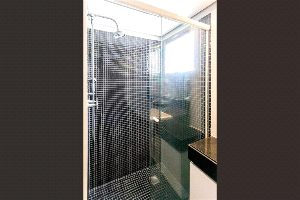 Apartamento para locação em Pinheiros  com 176m², 3 quartos e 2 vagas 