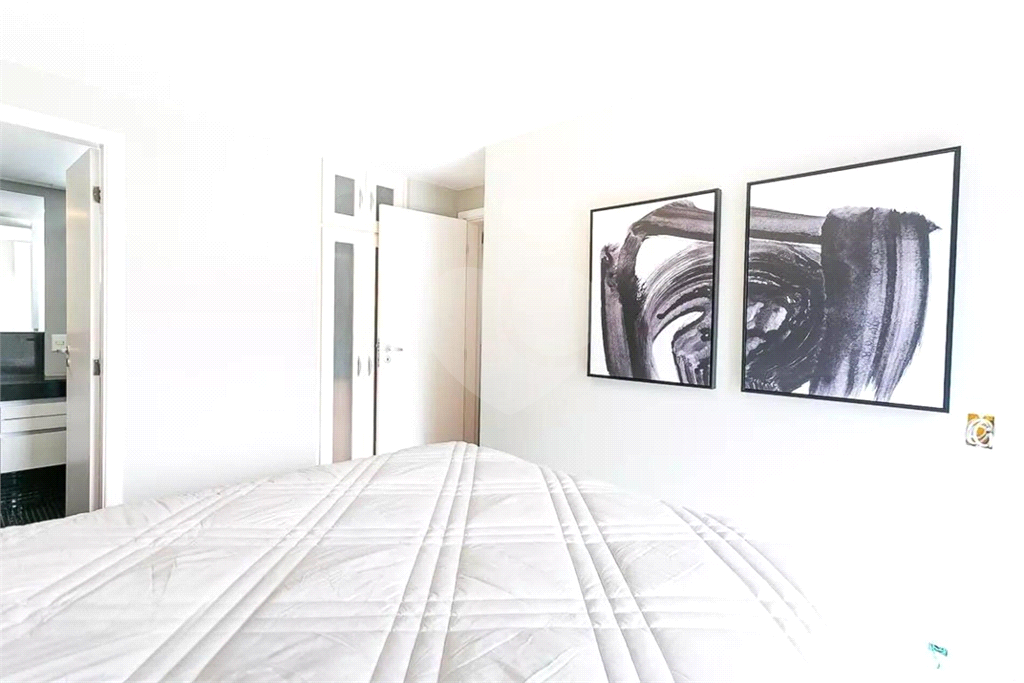 Apartamento para locação em Pinheiros  com 176m², 3 quartos e 2 vagas 