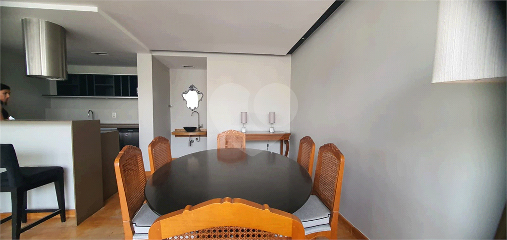 Apartamento para locação em Pinheiros  com 176m², 3 quartos e 2 vagas 