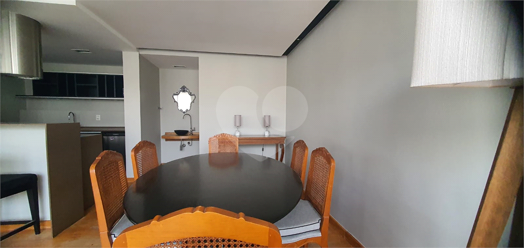 Apartamento para locação em Pinheiros  com 176m², 3 quartos e 2 vagas 