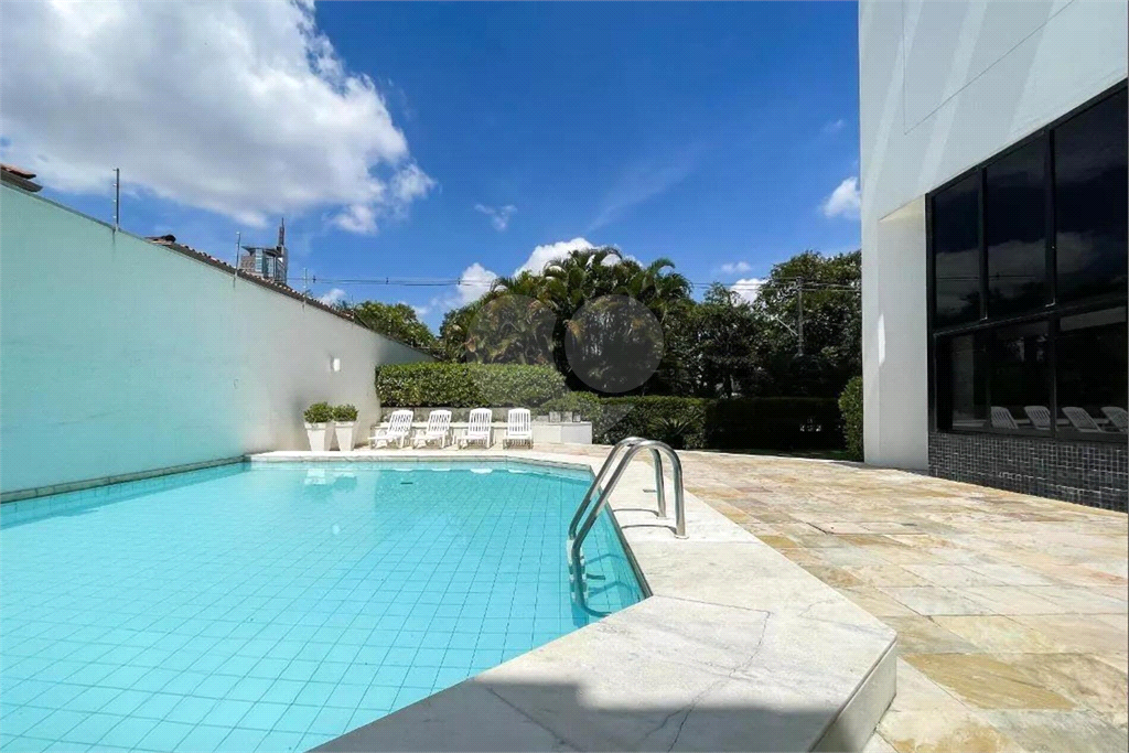 Apartamento para locação em Pinheiros  com 176m², 3 quartos e 2 vagas 
