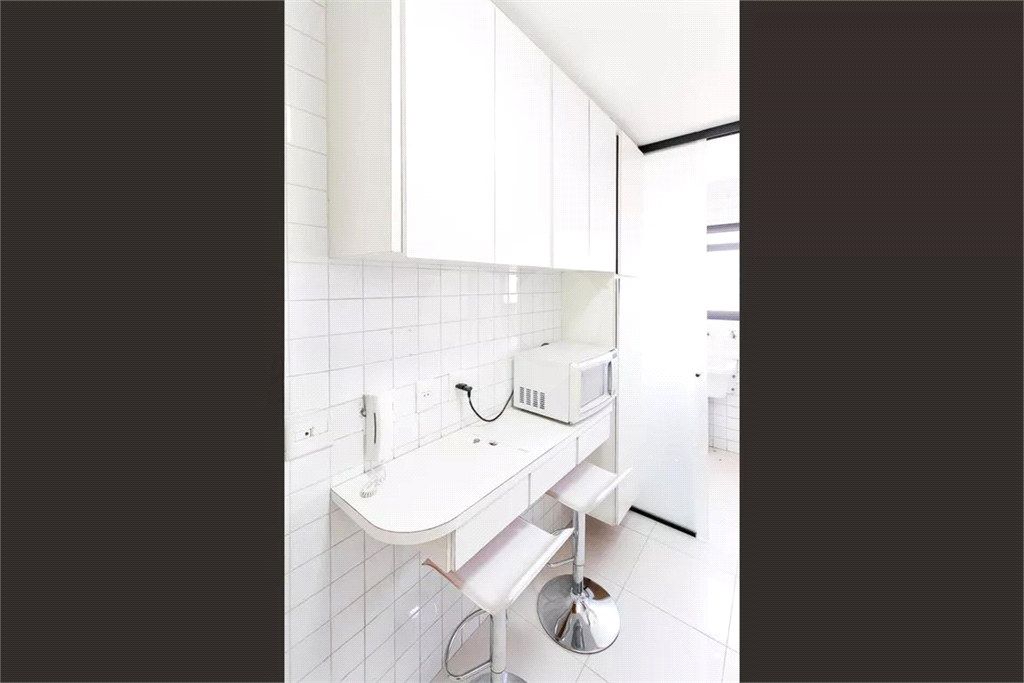Apartamento para locação em Pinheiros  com 176m², 3 quartos e 2 vagas 