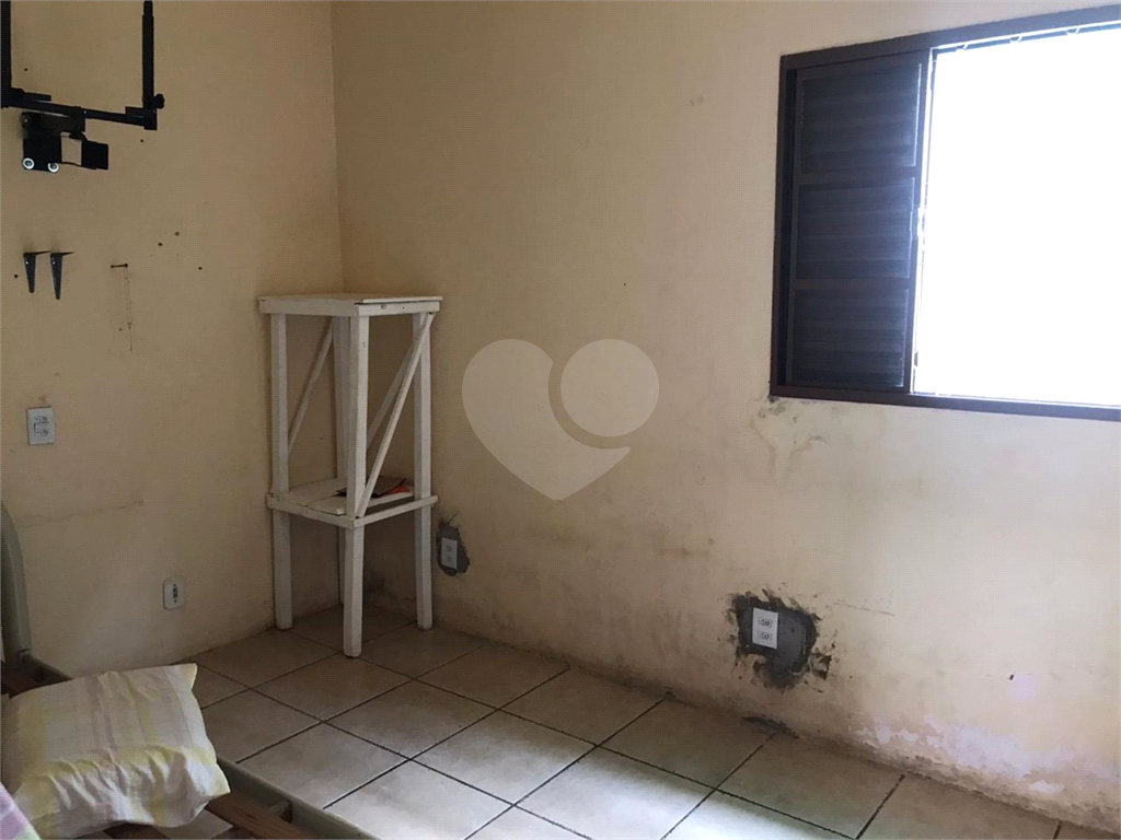 Casa à venda com 2 quartos, 192m² - Foto 4