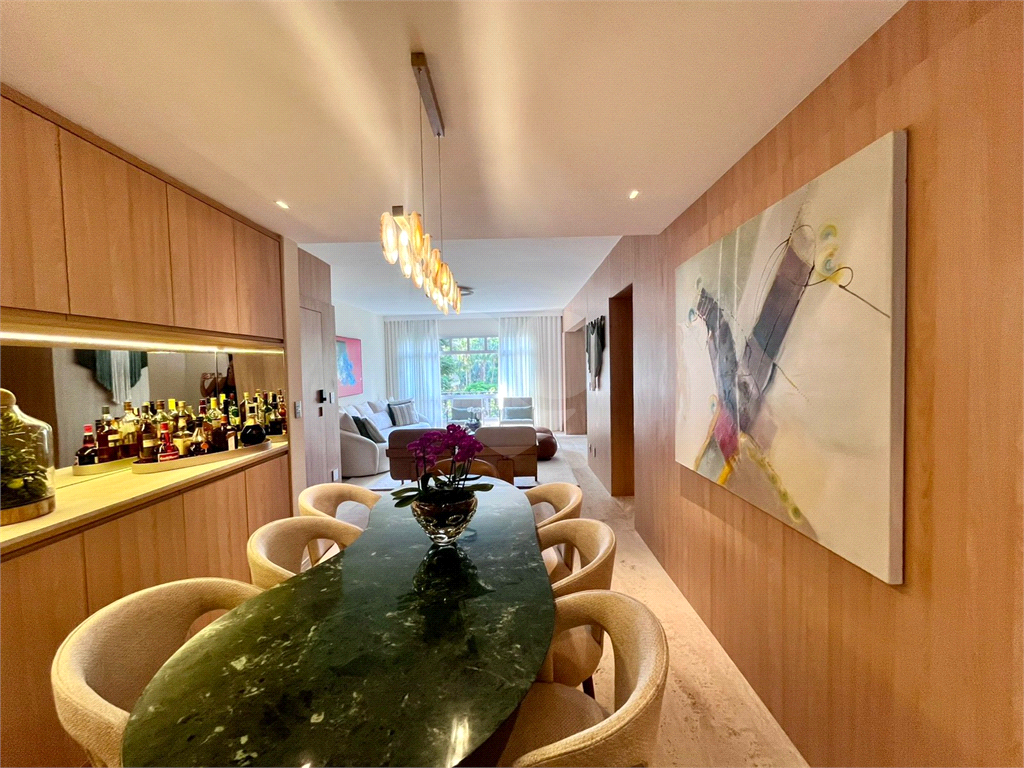 Apartamento de 3 Dormitórios sendo 1 Suíte na Vila Nova Conceição