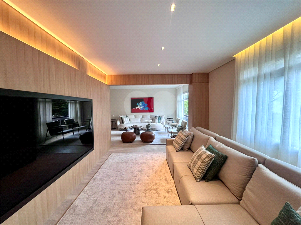 Apartamento de 3 Dormitórios sendo 1 Suíte na Vila Nova Conceição