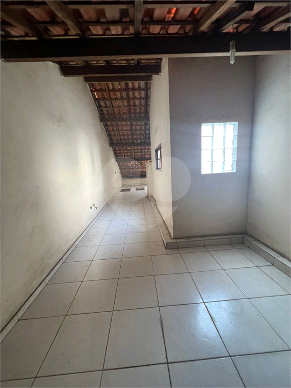 SOBRADO em ITAQUERA