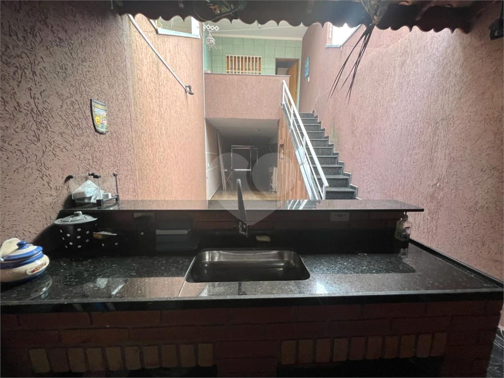 SOBRADO em ITAQUERA