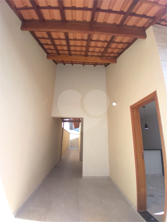 Casa à venda com 2 quartos, 75m² - Foto 14