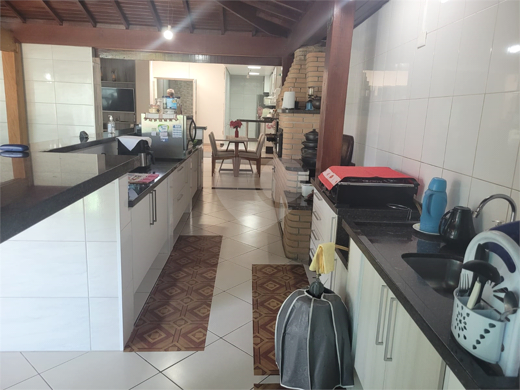 
Ótima Oportunidade: Casa com 2 Dormitórios à Venda em Localização Privilegiada