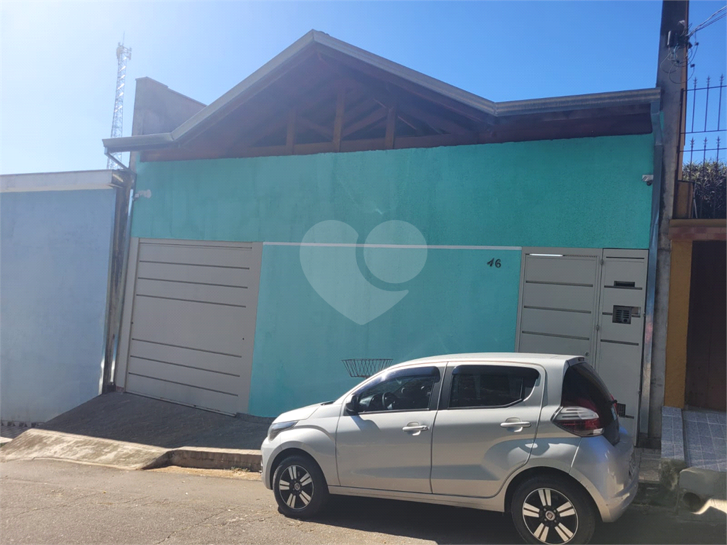
Ótima Oportunidade: Casa com 2 Dormitórios à Venda em Localização Privilegiada