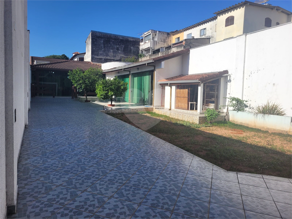 
Ótima Oportunidade: Casa com 2 Dormitórios à Venda em Localização Privilegiada
