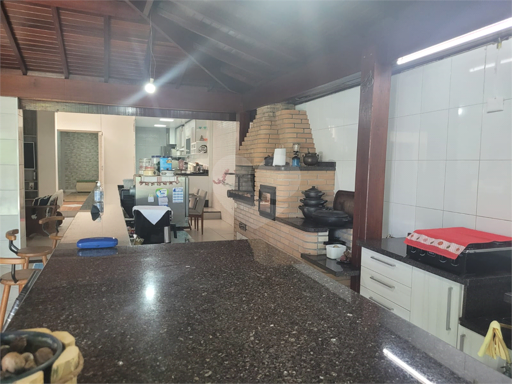
Ótima Oportunidade: Casa com 2 Dormitórios à Venda em Localização Privilegiada
