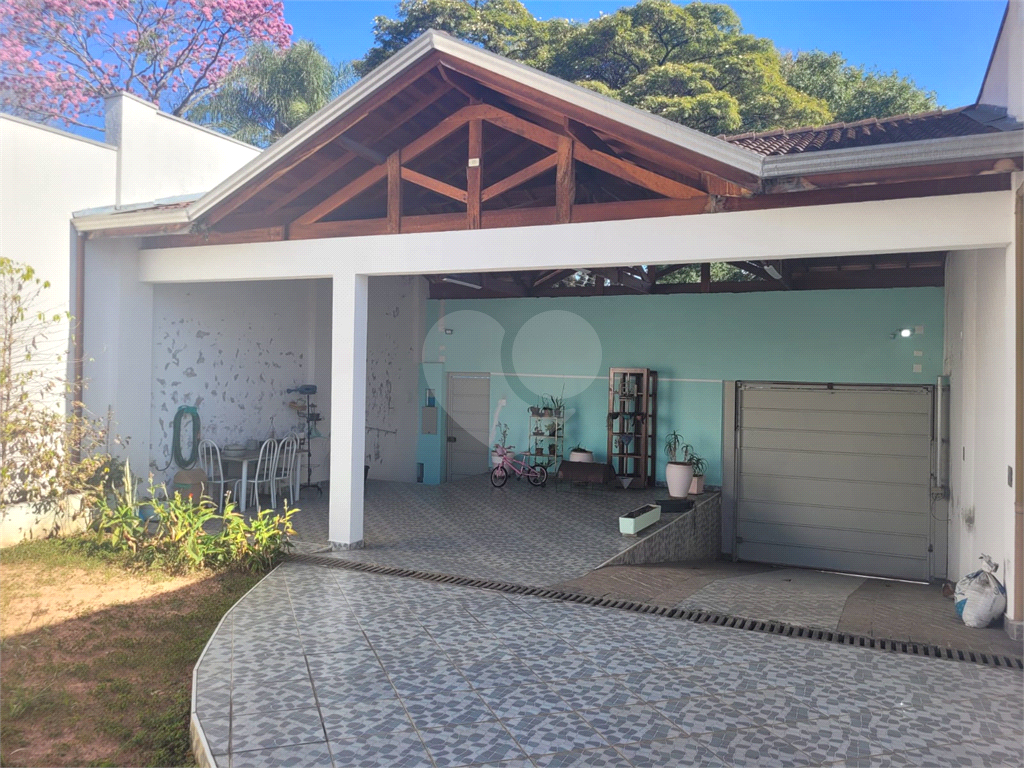 
Ótima Oportunidade: Casa com 2 Dormitórios à Venda em Localização Privilegiada