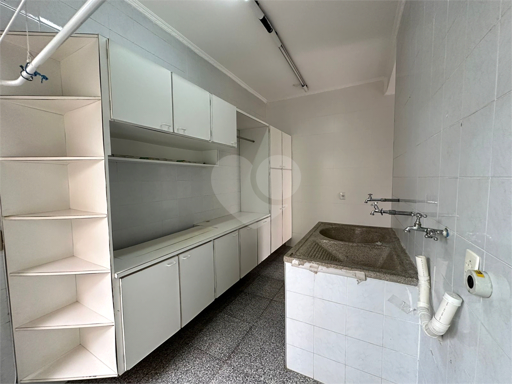 Sobrado à venda com 4 quartos, 284m² - Foto 12