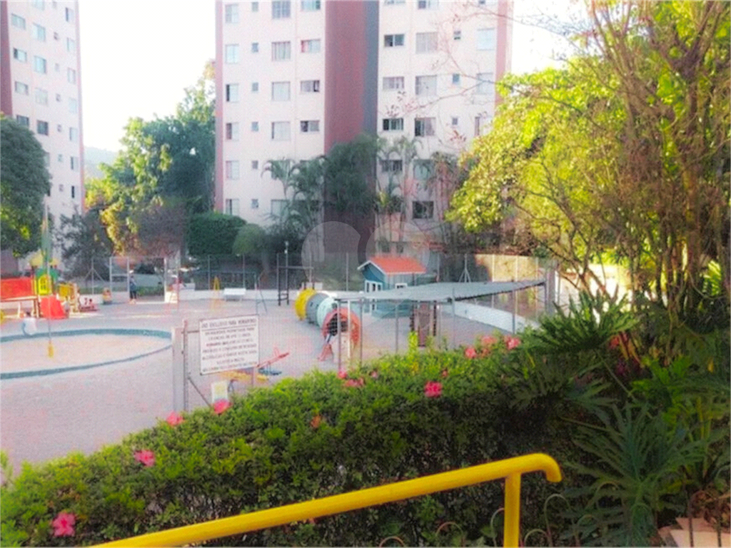 Apartamento com 02 dormitórios em Pedra Branca São Paulo/SP