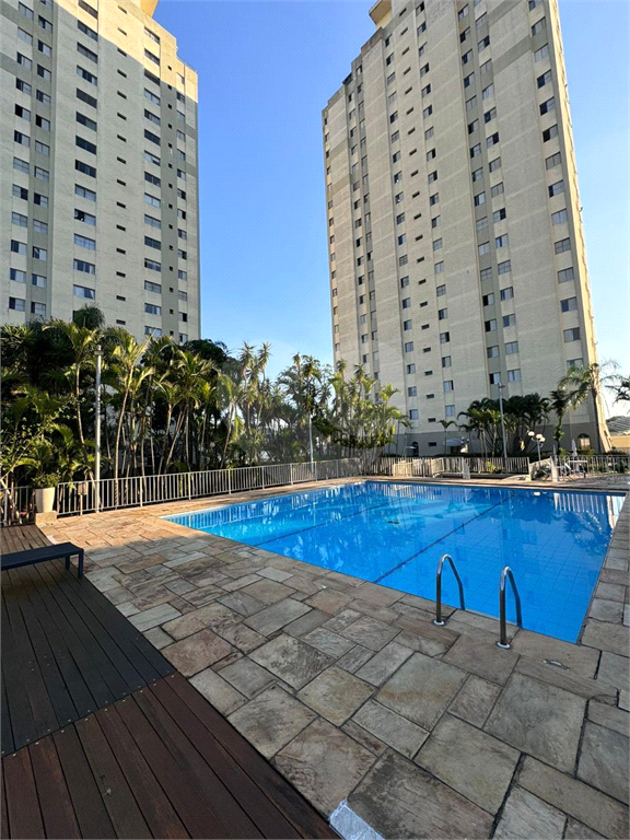 APARTAMENTO em PENHA