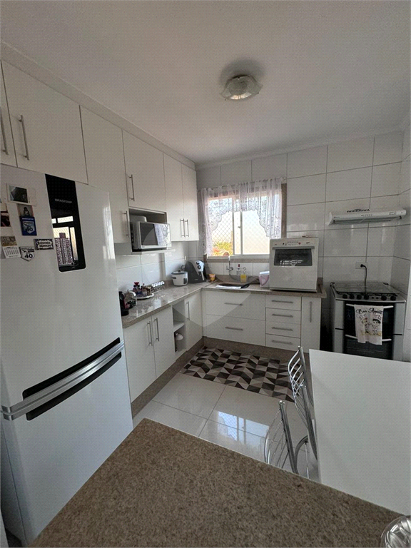 APARTAMENTO em PENHA
