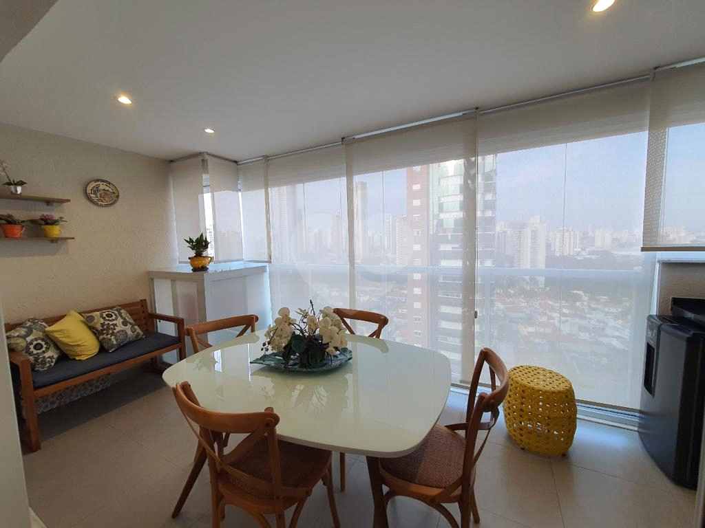 APARTAMENTO em ANÁLIA FRANCO