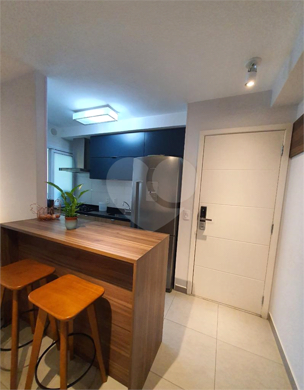 APARTAMENTO em ANÁLIA FRANCO