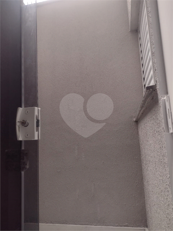 APARTAMENTO em TATUAPÉ