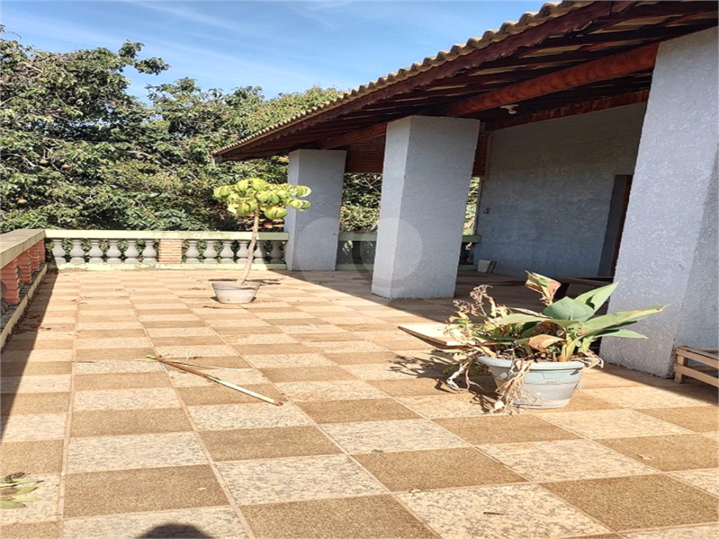 Fazenda à venda com 3 quartos, 270m² - Foto 2