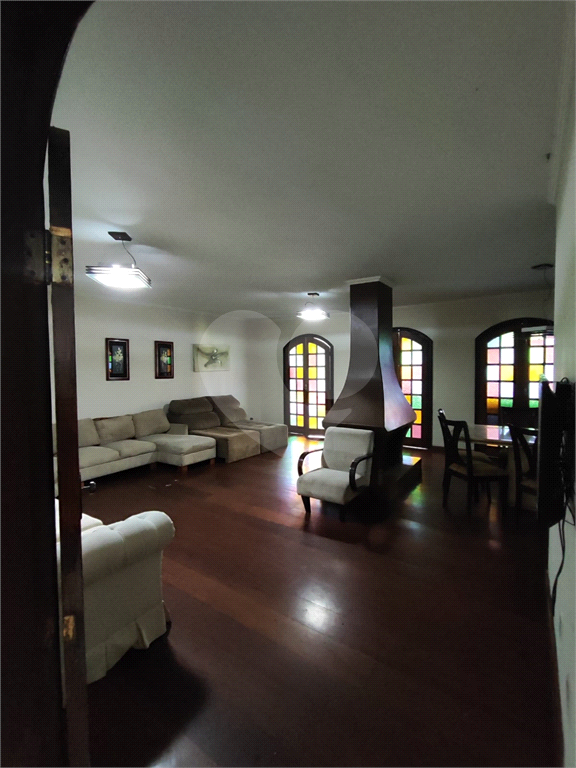 CASA TÉRREA em TRÊS MONTANHAS