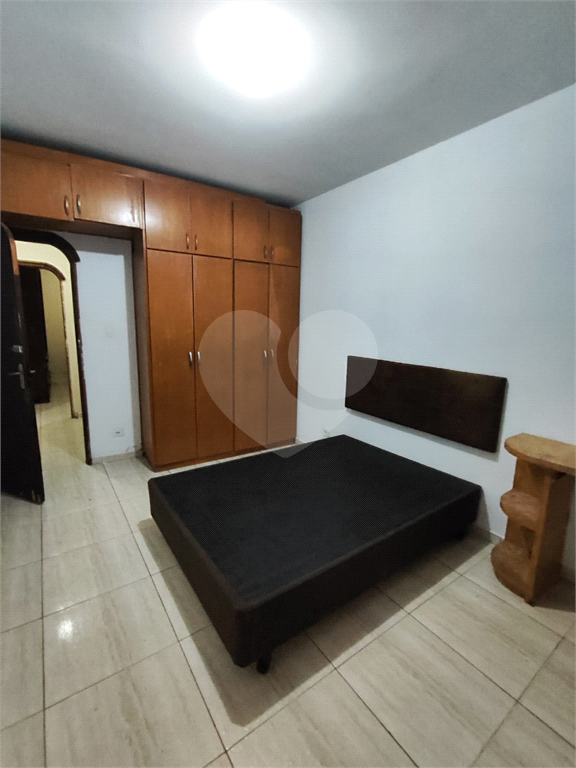 CASA TÉRREA em TRÊS MONTANHAS