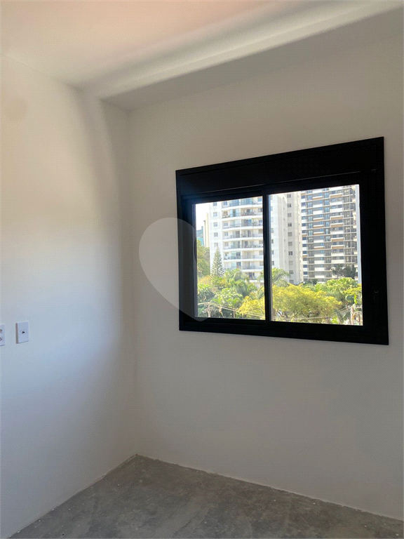 Apartamento à venda  em PINHEIROS com 24,39 m²