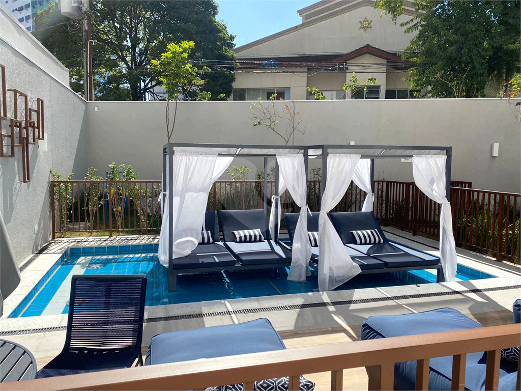 Apartamento à venda  em PINHEIROS com 24,39 m²